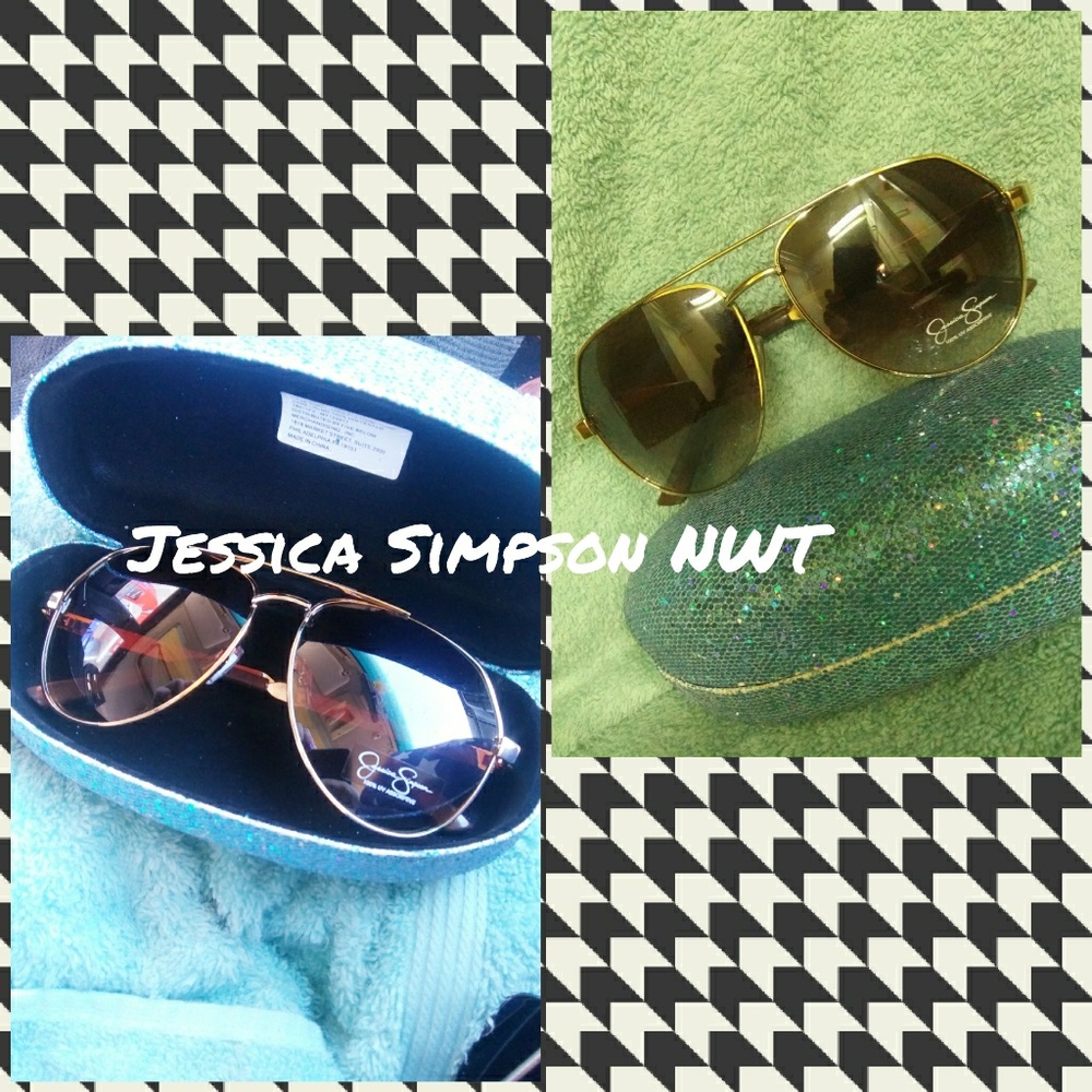 Jessica Simpson Oversized Sunglasses